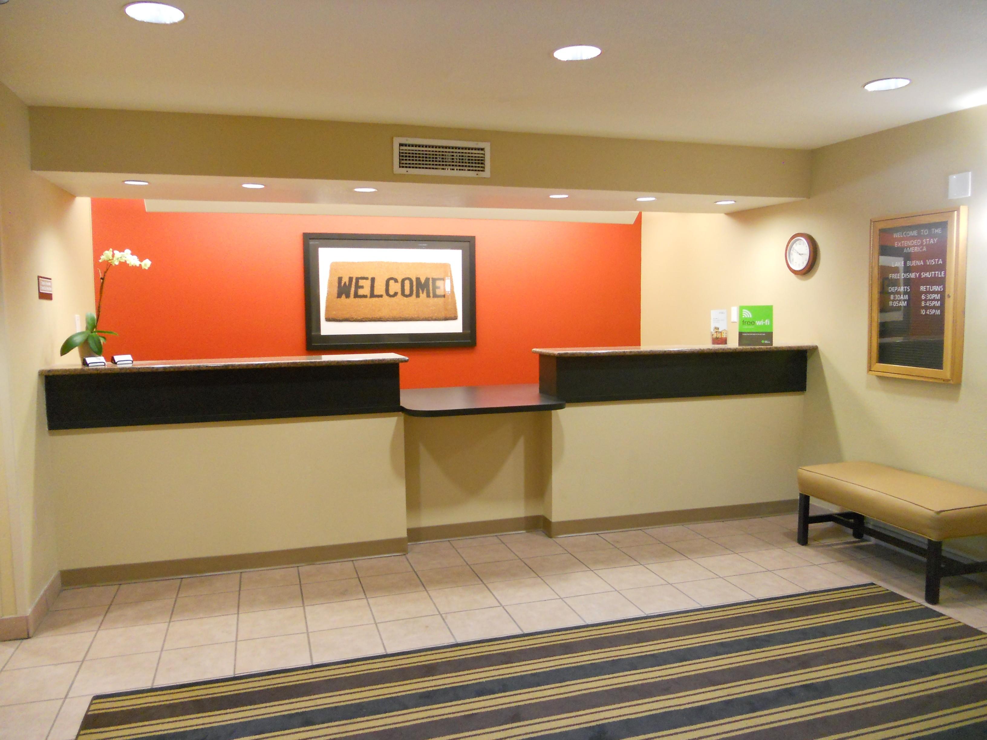 Extended Stay America Suites - Orlando - Convention Center - Universal Blvd Williamsburg Eksteriør billede