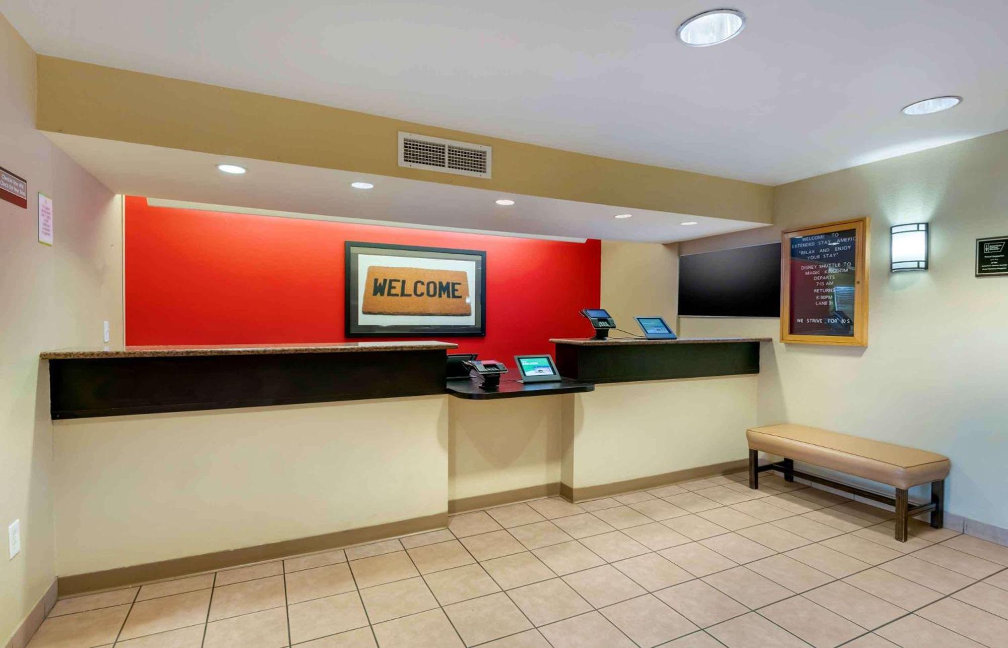 Extended Stay America Suites - Orlando - Convention Center - Universal Blvd Williamsburg Eksteriør billede