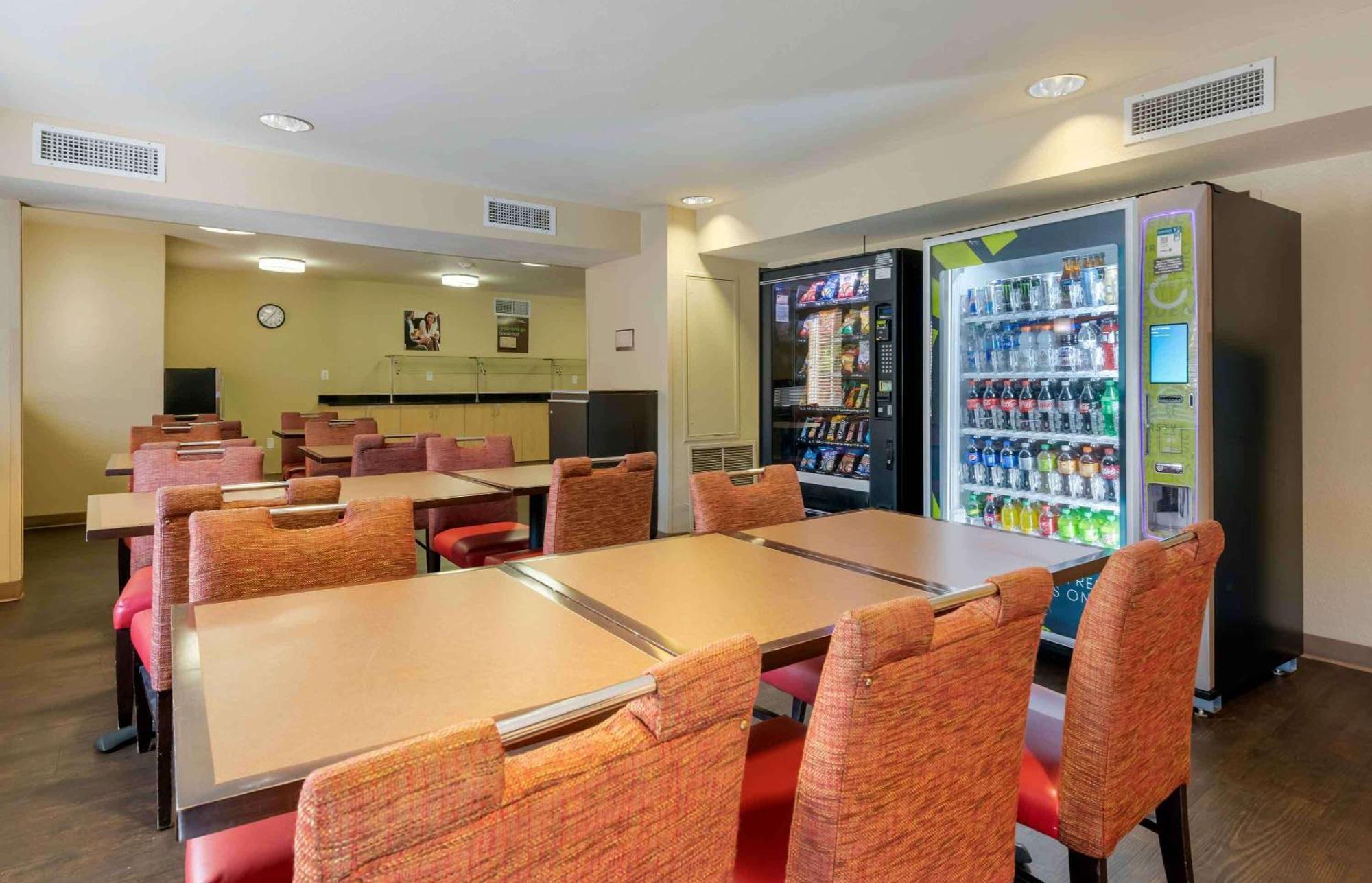 Extended Stay America Suites - Orlando - Convention Center - Universal Blvd Williamsburg Eksteriør billede